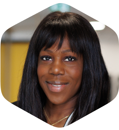 Portrait de Séverine Yopa, cliente du cabinet Heyly Conseils